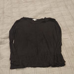 Zenana Outfitters Classic Black Long Sleeve Tee Size M!